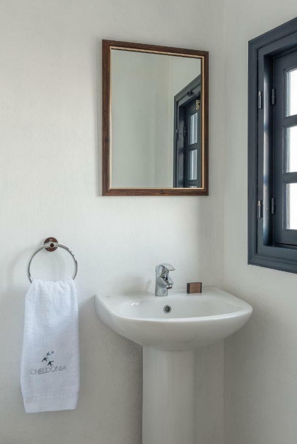 เคลิโดเนีย ลักชัวรี สวีท Hotel เอีย ภายนอก รูปภาพ